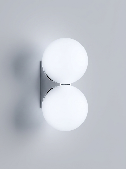 Solja – Modern Glass Orb LED Bedside Wall Sconce