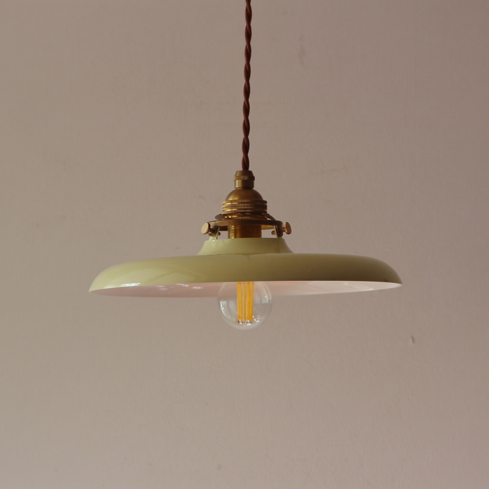 Borghild – Brass Wabi-Sabi Bowl Pendant Light
